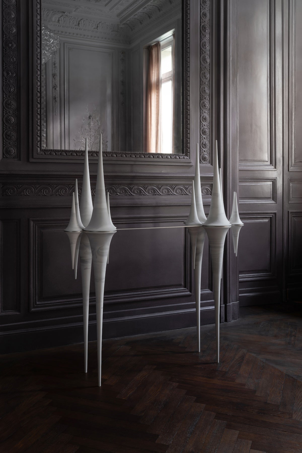 Consoles pseudosphères